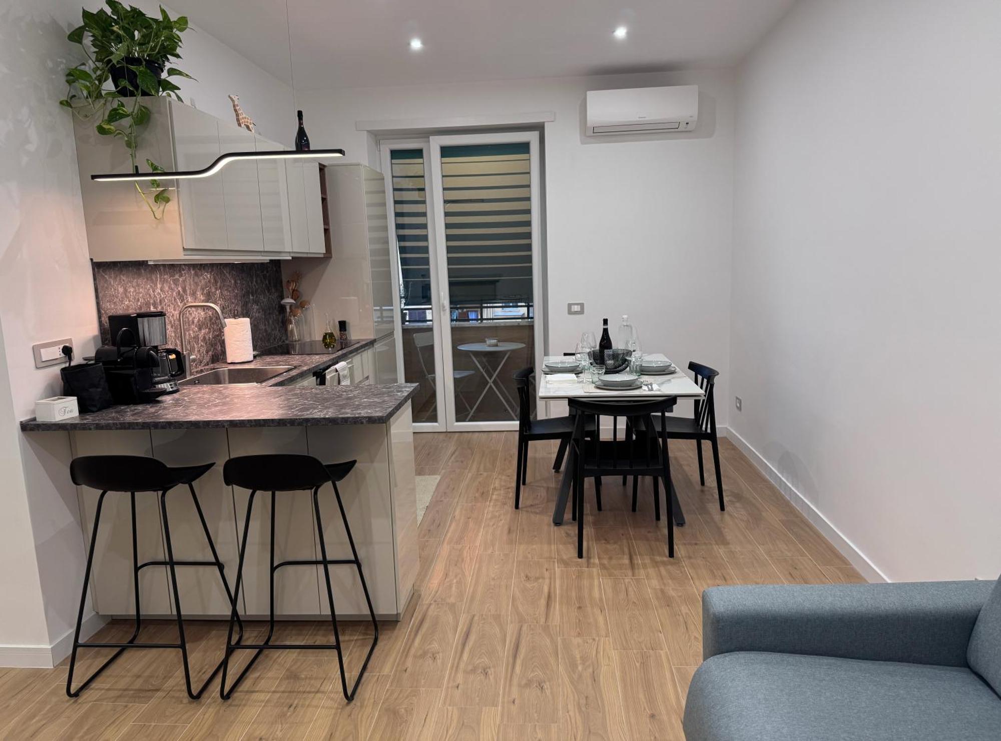Dima Home Cute Flat In Roma Esterno foto